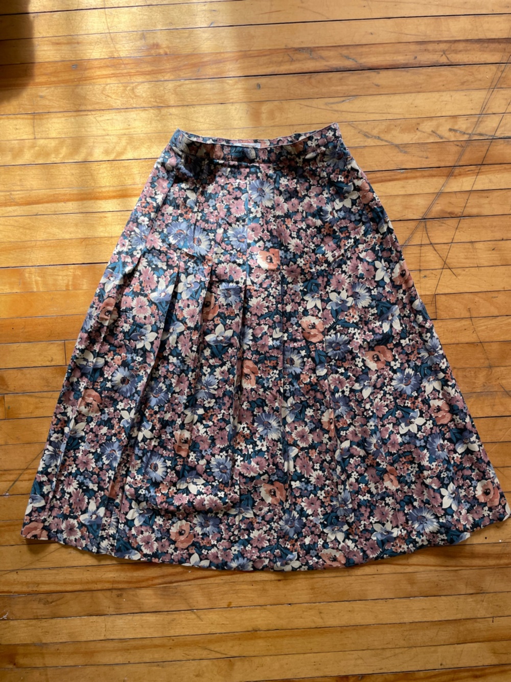 Vintage 1970's Floral Cottagecore Skirt